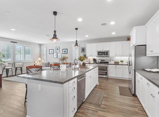 168 Edgewood Dr, Fillmore, CA 93015