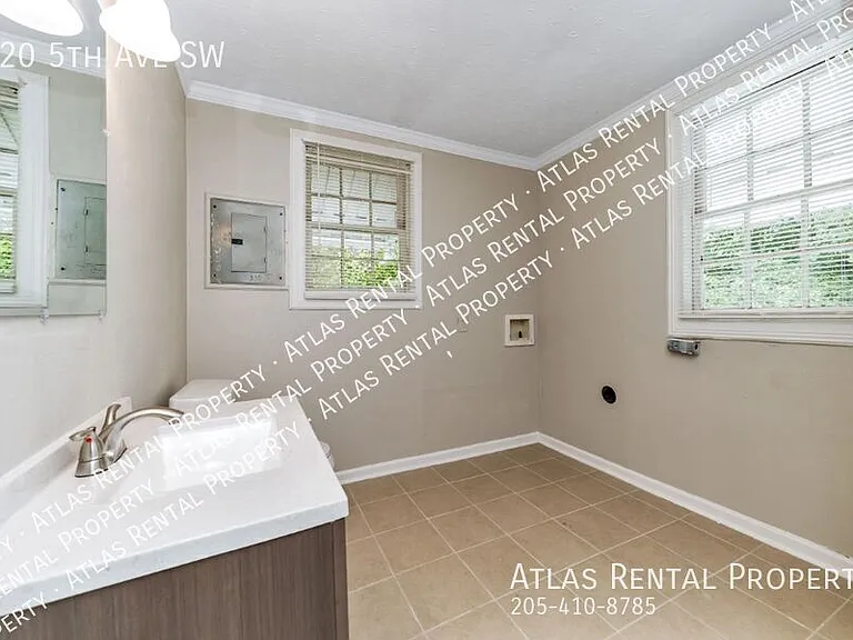 620 5th Ave SW — Photo 30