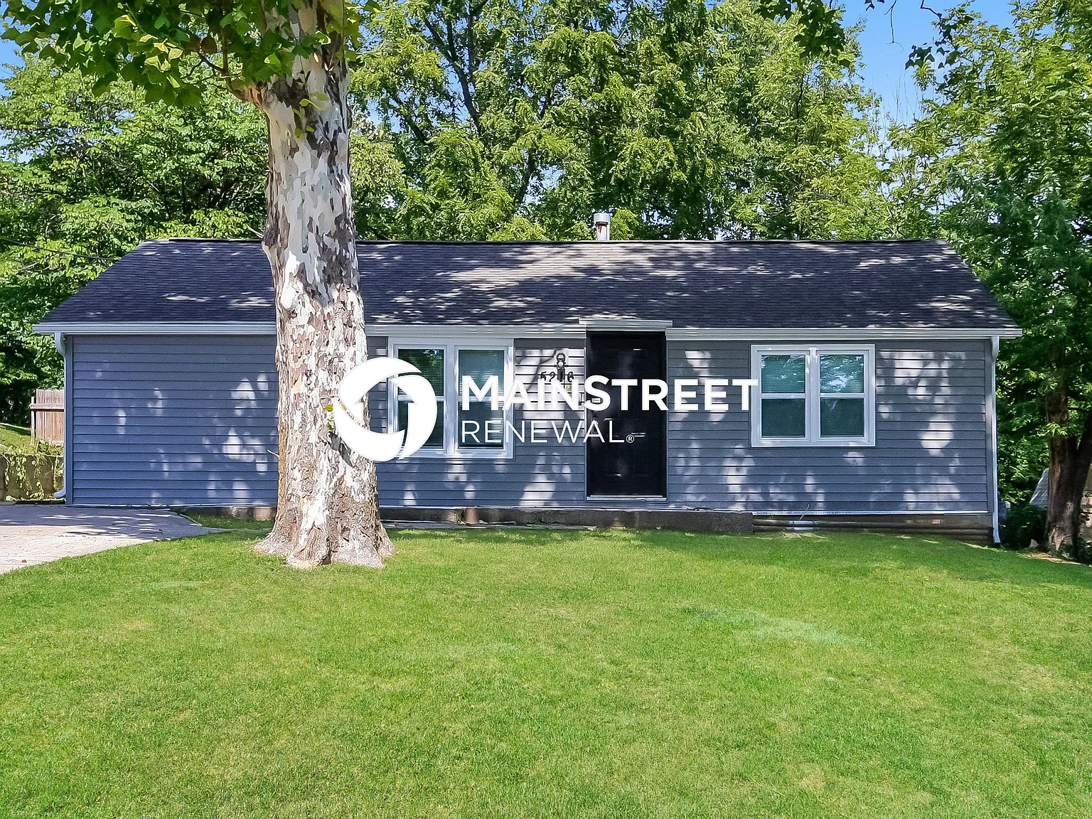 5216 NE Barnes Ave — Photo 1