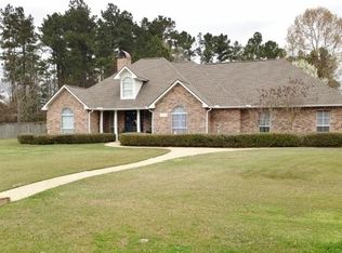 8211 Hunstock Ave, Denham Springs, LA 70706