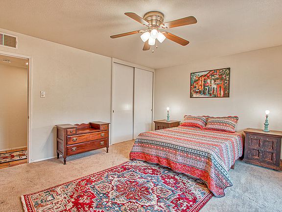 5th image of 4201 Wallington Dr
