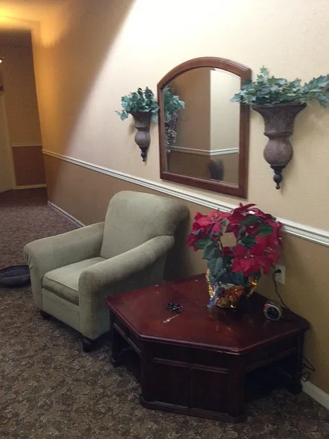 1 bed, 850 sqft, $1,105 — Photo 2