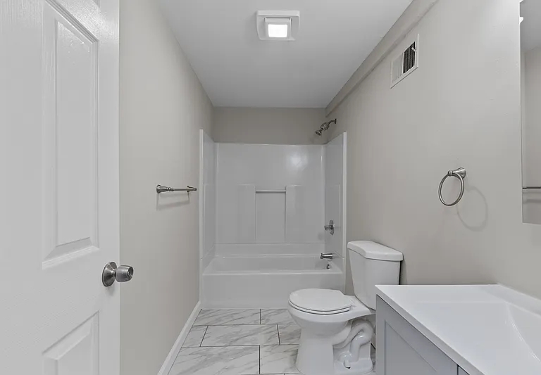 209 N Patterson Park Ave — Photo 13