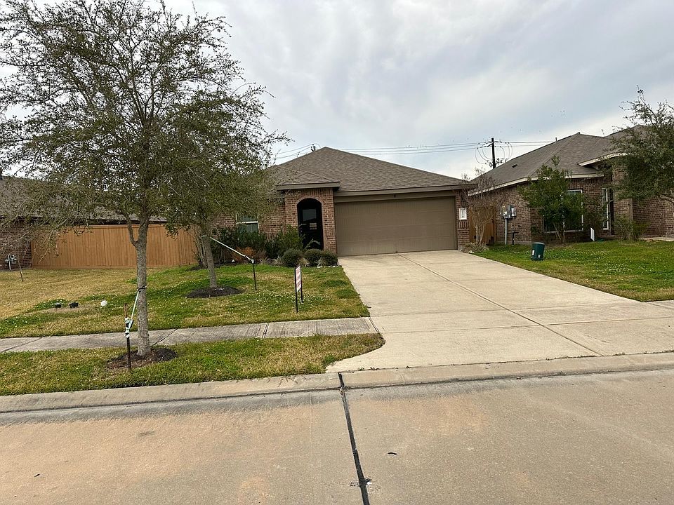 1st image of 2128 Del Mar Dr