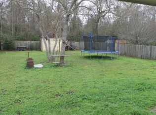 241 Maple Ln, Conroe, TX 77304