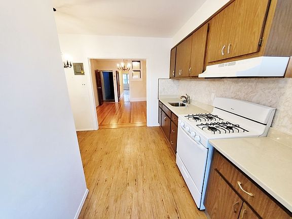 5th image of 44-09 30th Ave #2R