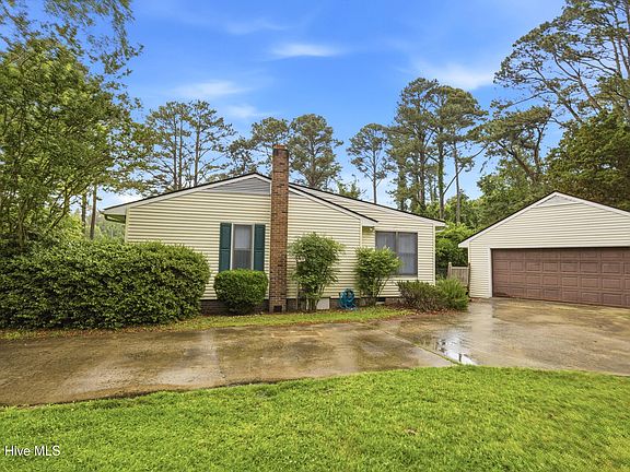 2nd image of 109 Bella Vista Drive