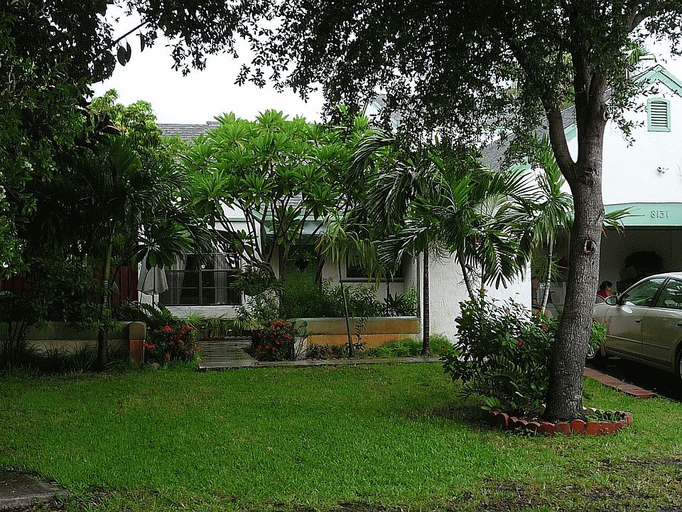 FRONT HOUSE