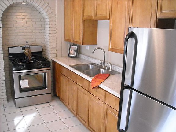 3rd image of 519 Arbor Ave