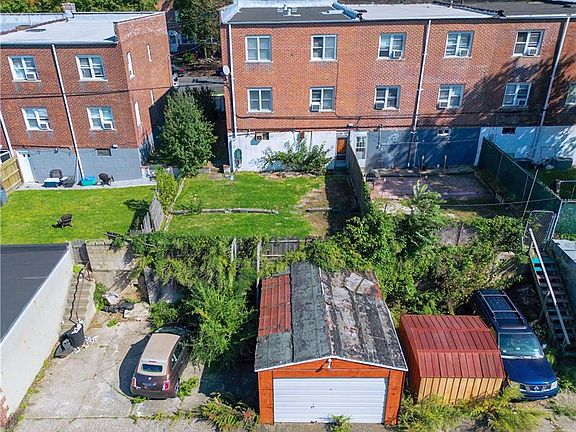 4th image of 20 Hodges Pl