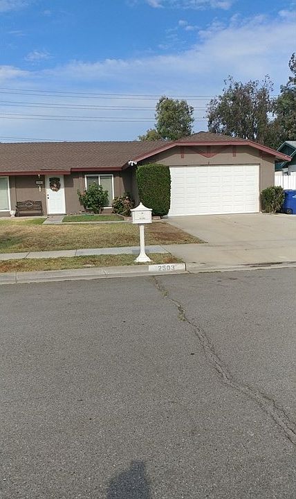 2nd image of 2503 S Castle Harbour Ave