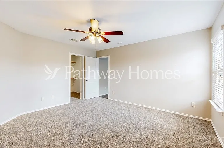 206 Gallop Ct — Photo 12