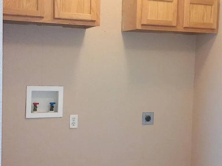 laundry connections