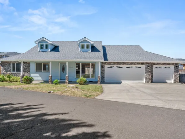 416 Leandra Ln, Eagle Pt, OR 97524