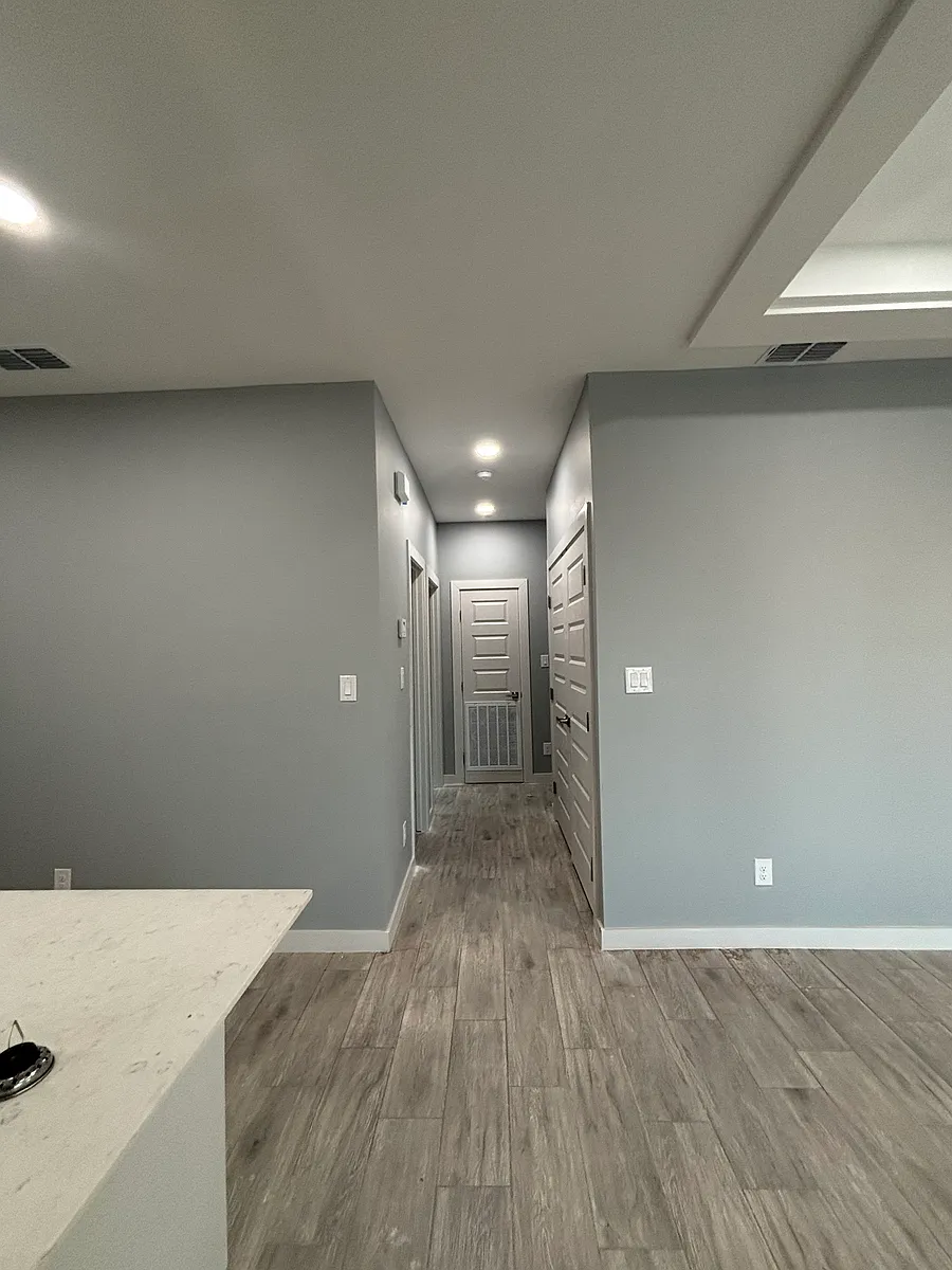 Building Photo - 1805 Elsham Rd #1