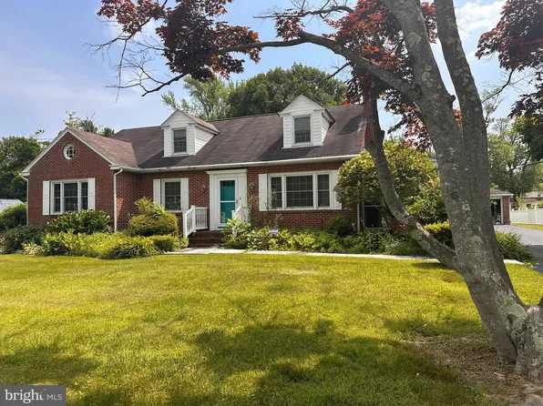 806 Long Bar Harbor Rd, Abingdon, MD 21009