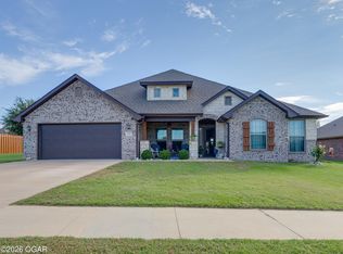 308 Meadow Lake Dr, Carl Junction, MO 64834