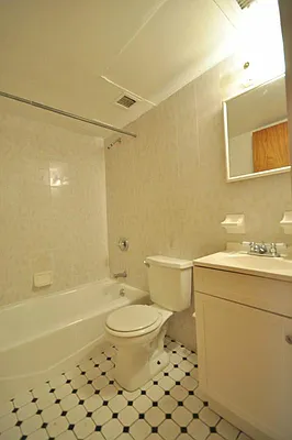 Rented by Keller Williams NYC | media 15