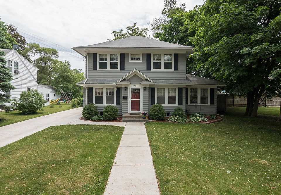 1st image of 964 Vassar Dr