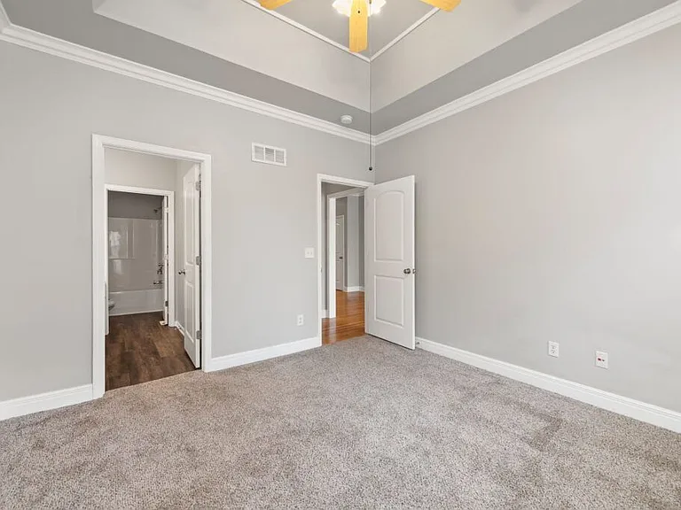 132-210 Mott Dr #1620-1628 — Photo 14