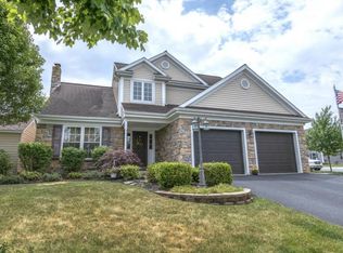 6 Tyler Dr, Ephrata, PA 17522
