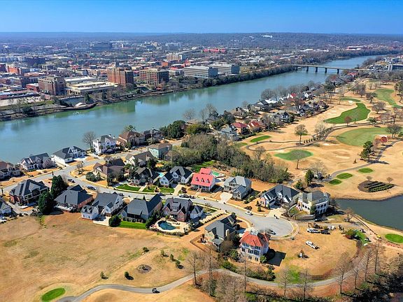 4th image of 144 River Club Lane