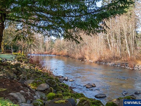 3rd image of 42801 Island Inn Dr