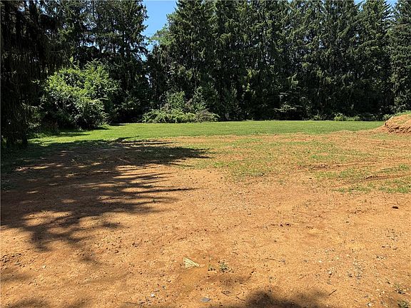 2nd image of 1551 Kelchner Rd