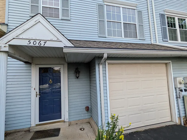 5067 E Woodmill Dr — Photo 1