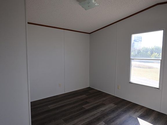 3rd image of 41 Matchstick Ln