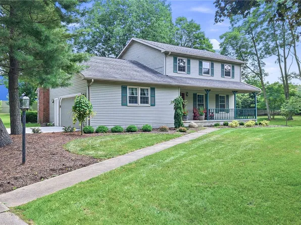7645 Locust Ln, Poland, OH 44514