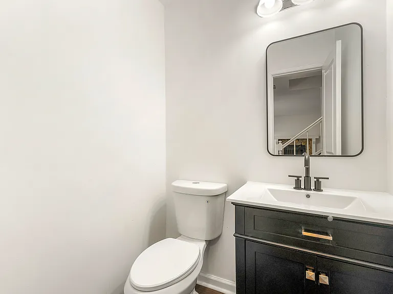 534 Woodcrest Manor Dr — Photo 13