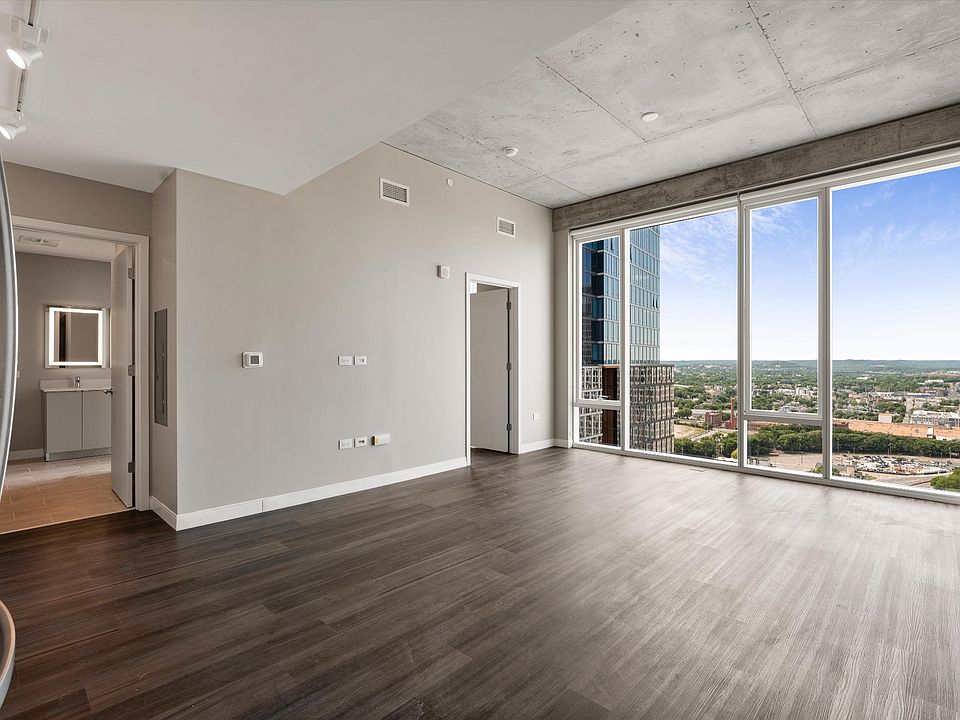 1st image of 805 Church St APT 2613