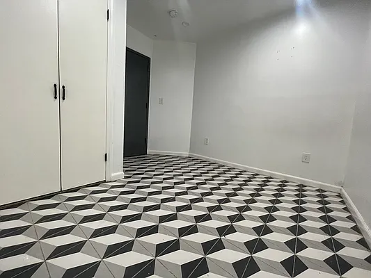 Rented by Compass | media 4