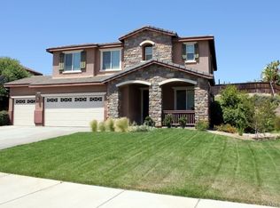 9313 Newbridge Dr, Riverside, CA 92508