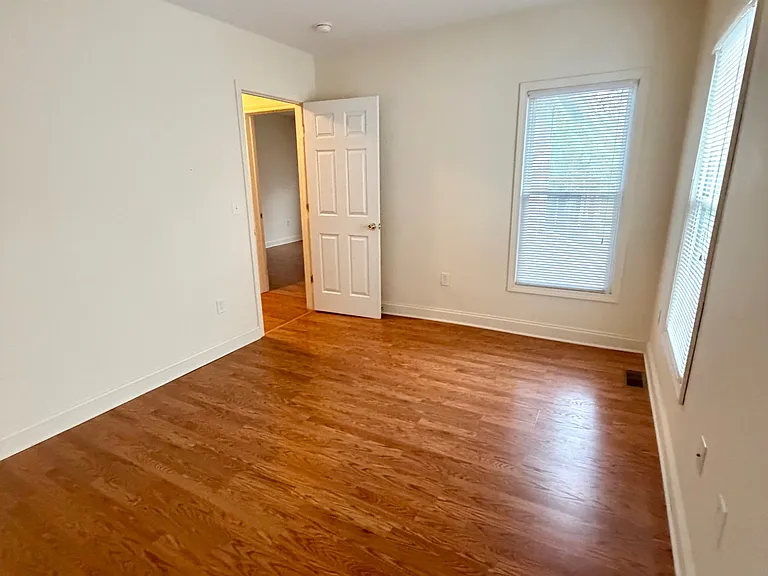 30 Hubbard St #2 — Photo 10