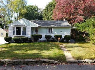94 Sand St, Gardner, MA 01440