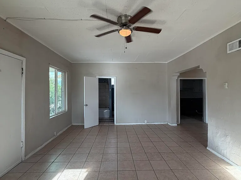 3000 Wyoming Ave — Photo 5