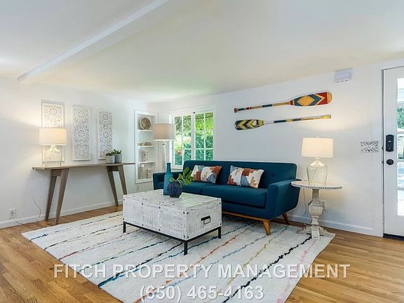5th image of 612 Palo Alto Ave