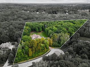 4056 Foxbury Ct, Slinger, WI 53086