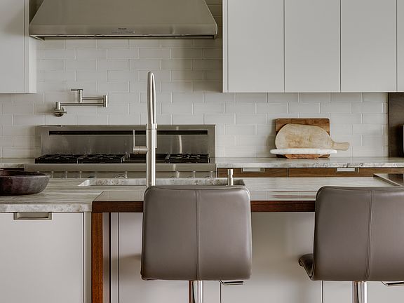 3rd image of 1502 Marble Ledge Dr #1502
