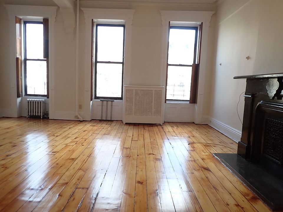 1st image of 308 Saint James Pl #F2