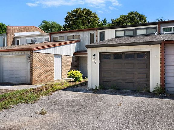 2nd image of 112 Opp Blvd NE