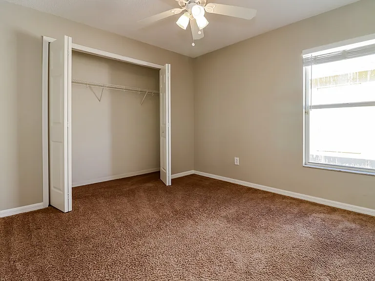 6923 Summer Harbor Ln — Photo 13