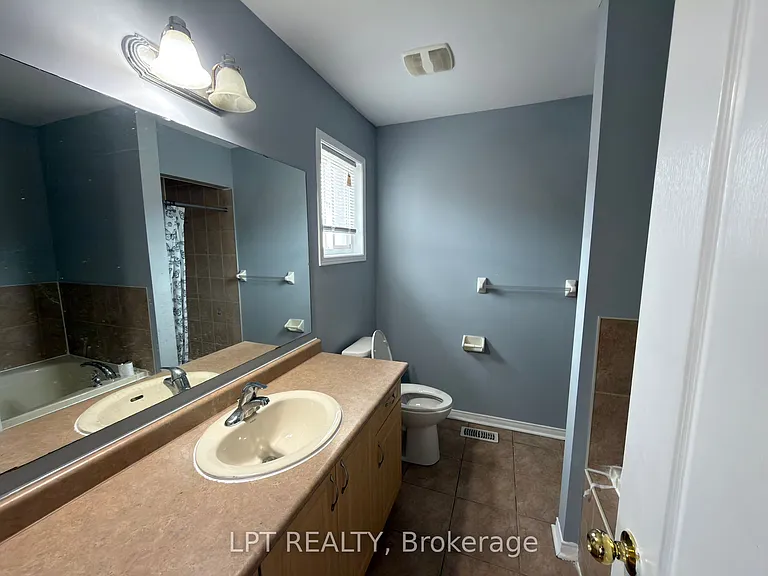 112 Bushmill Cir — Photo 3