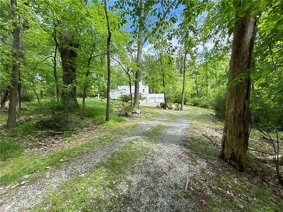 1st image of 2641 Glenbrae Ln