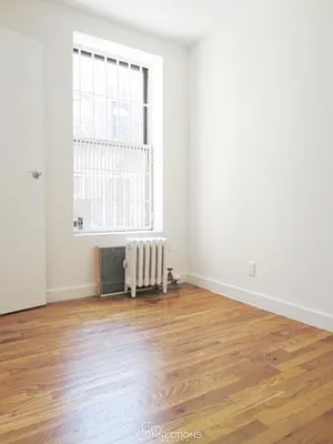 Rented by City Connections Realty | media 27