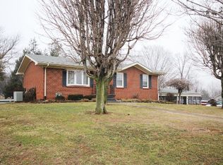 138 Stanley Carr Subd Rd, Livingston, TN 38570