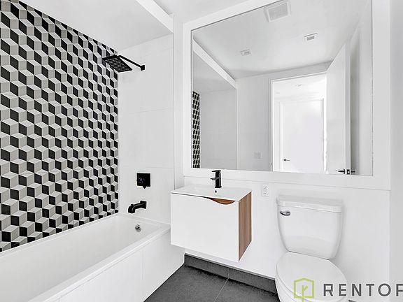 5th image of 1875 Atlantic Ave APT 7M