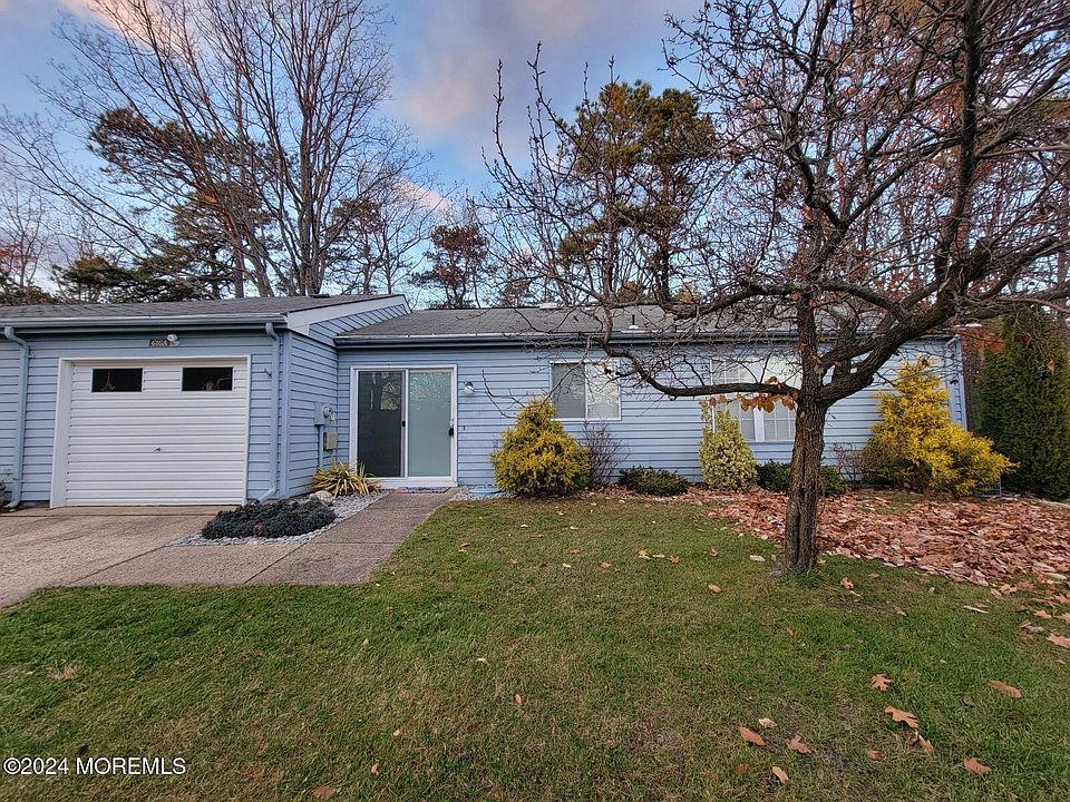 1st image of 616A Bosworth Court #A